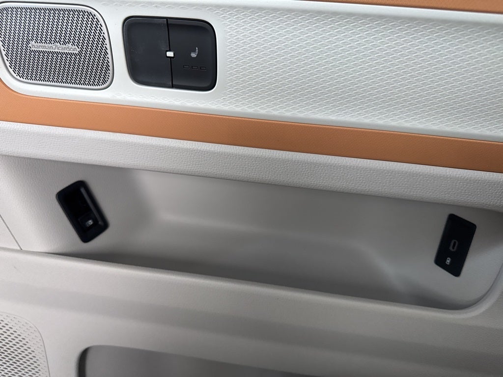 2025 Volkswagen ID. Buzz Pro S Plus