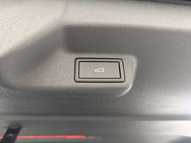 2025 Volkswagen ID. Buzz Pro S Plus