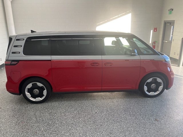 2025 Volkswagen ID. Buzz Pro S Plus