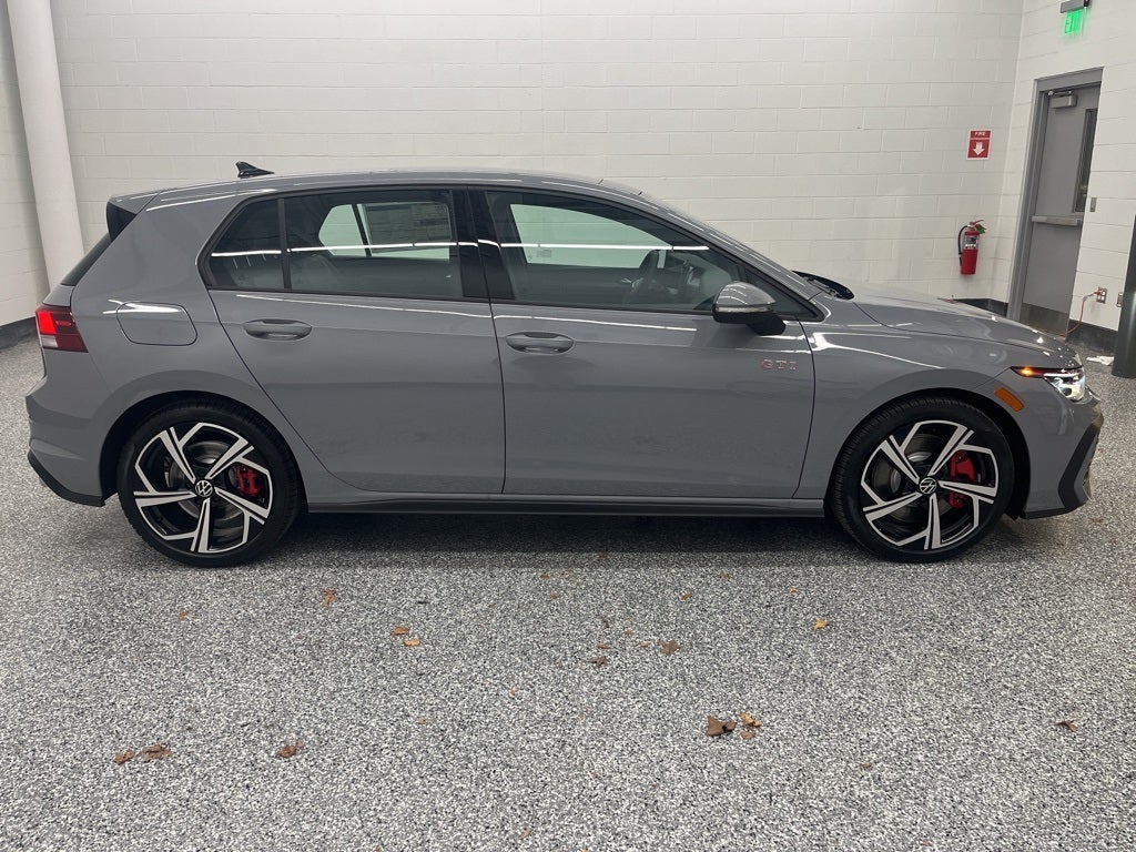 2026 Volkswagen Golf GTI 2.0T SE