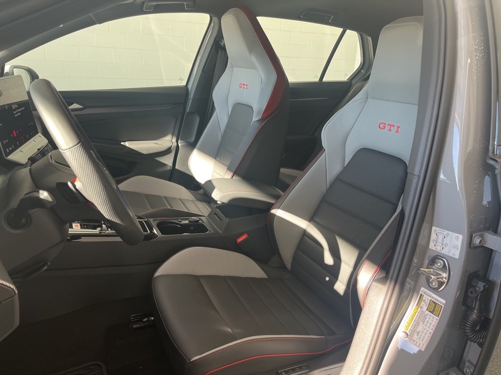 2026 Volkswagen Golf GTI 2.0T SE