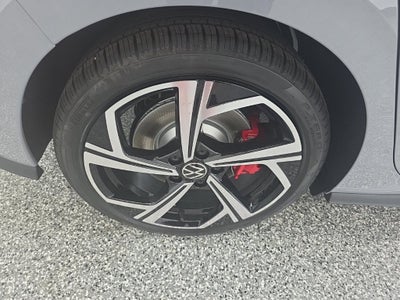 2026 Volkswagen Golf GTI SE