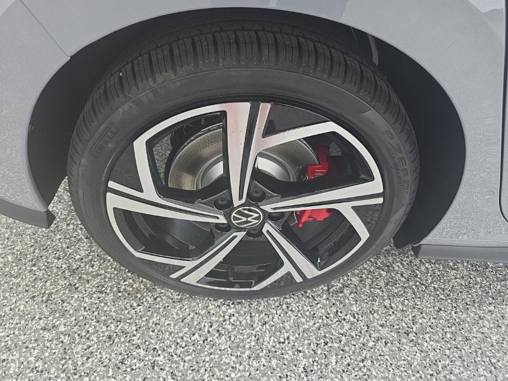 2026 Volkswagen Golf GTI SE