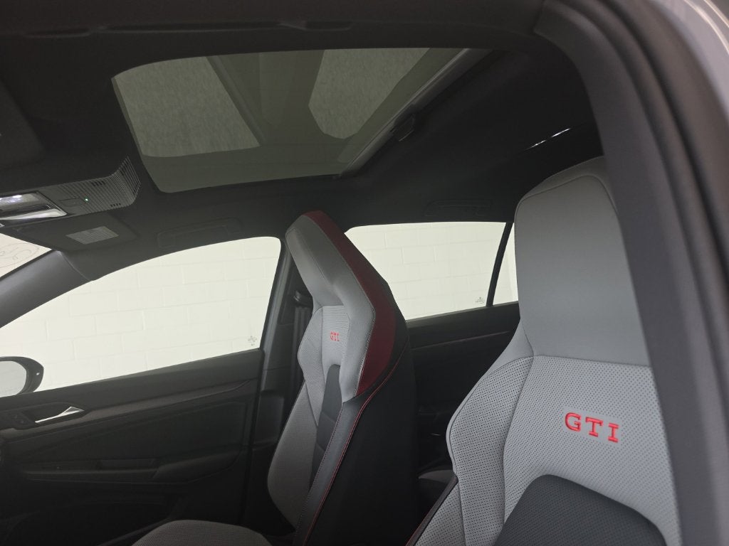 2026 Volkswagen Golf GTI SE