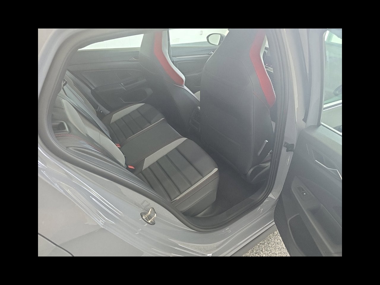 2026 Volkswagen Golf GTI SE