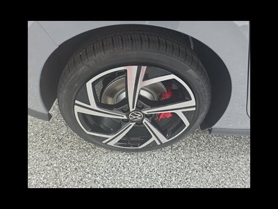 2026 Volkswagen Golf GTI SE
