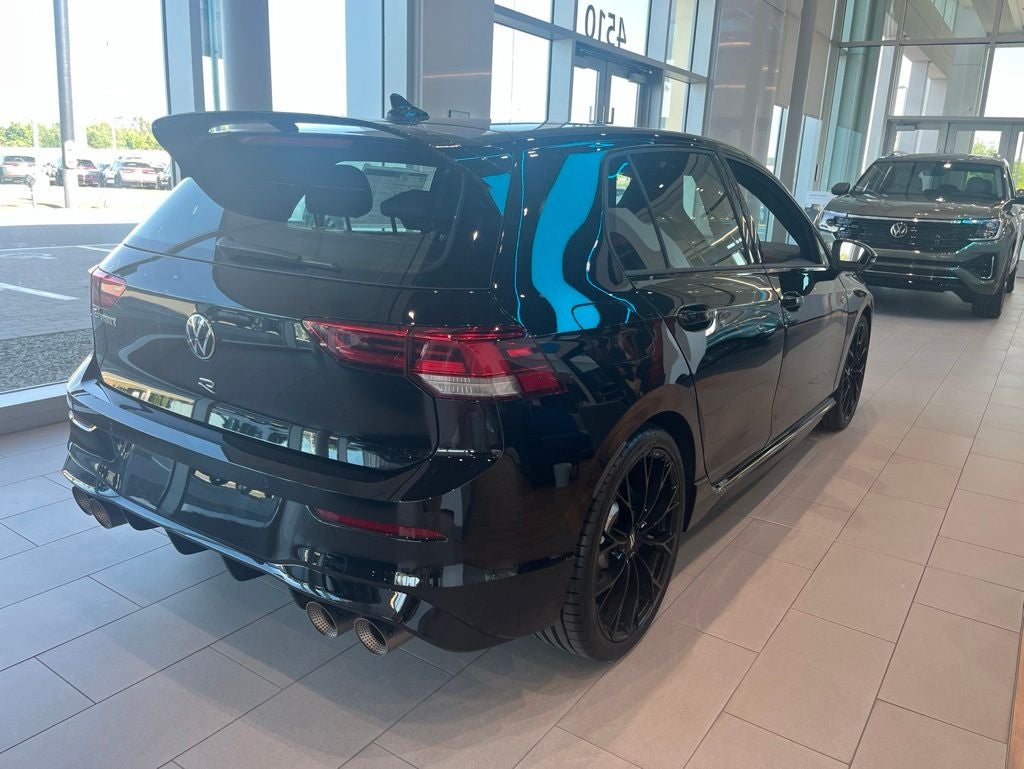 2026 Volkswagen Golf R 2.0T