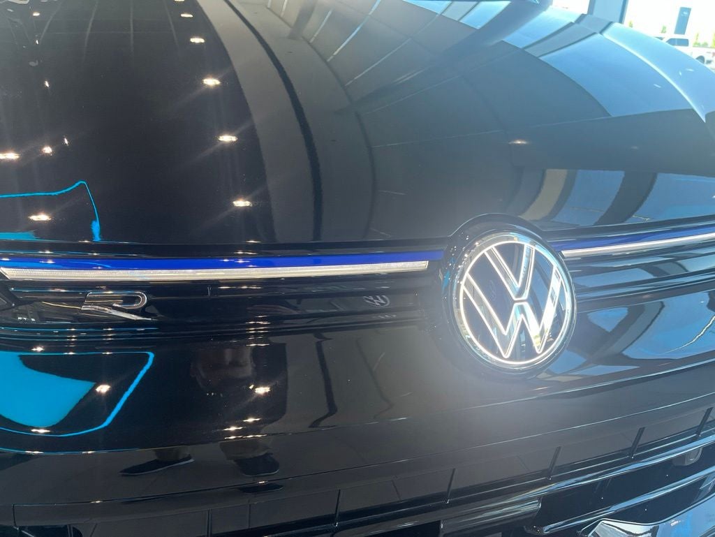 2026 Volkswagen Golf R 2.0T