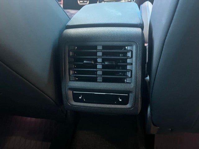2026 Volkswagen Golf R 2.0T