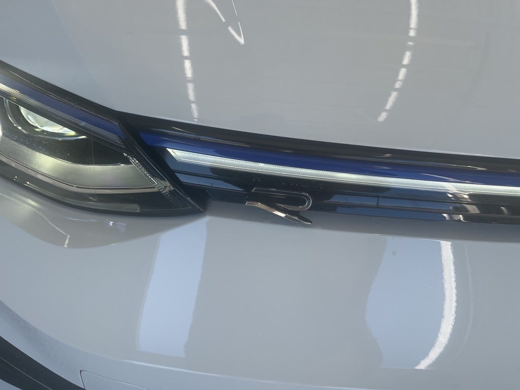 2024 Volkswagen Golf R 2.0T