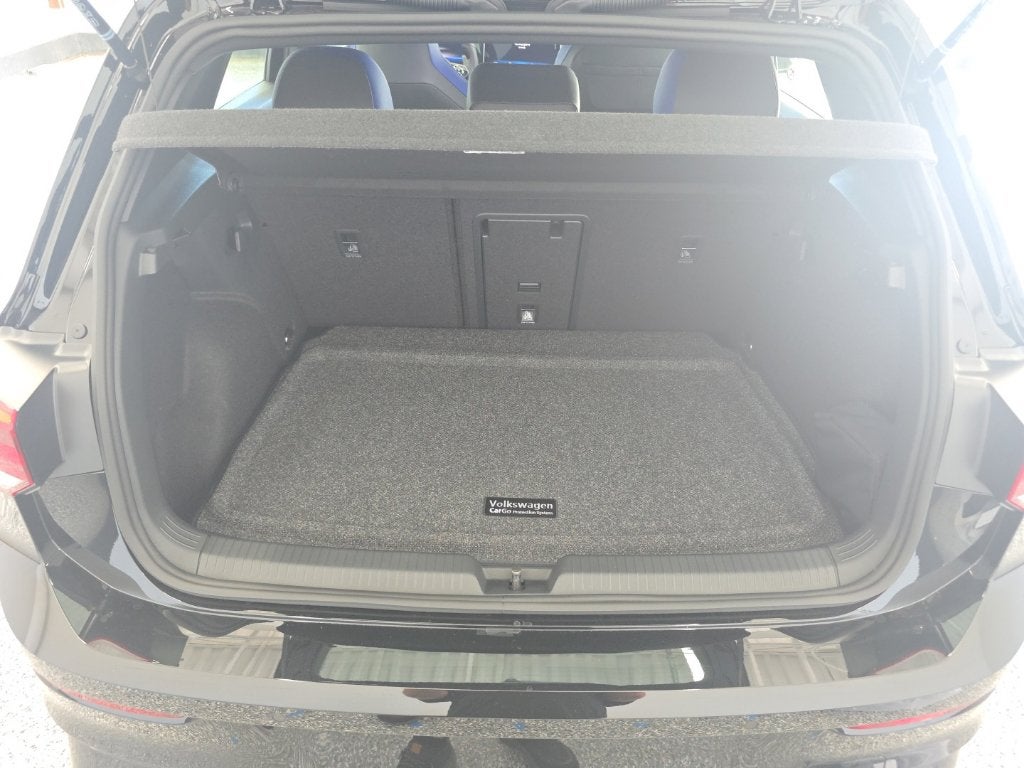 2026 Volkswagen Golf R Base
