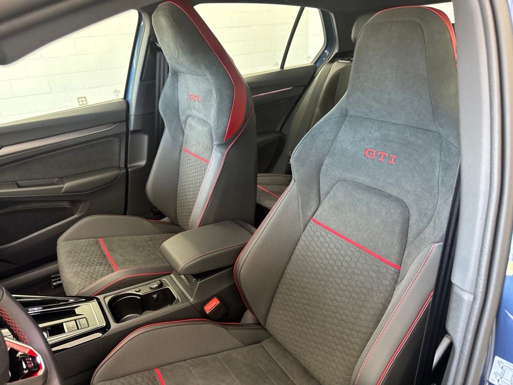 2026 Volkswagen Golf GTI 2.0T SE
