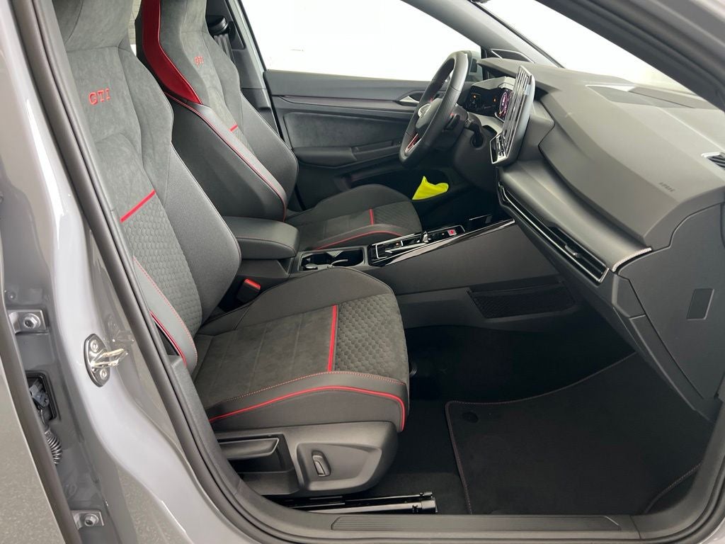 2026 Volkswagen Golf GTI 2.0T SE