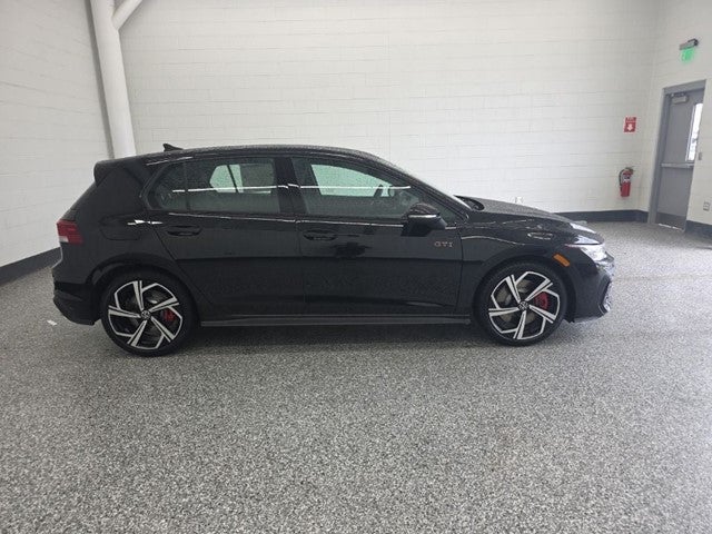 2026 Volkswagen Golf GTI 2.0T SE