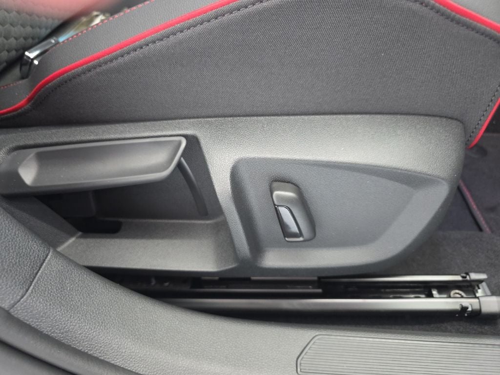 2026 Volkswagen Golf GTI 2.0T SE