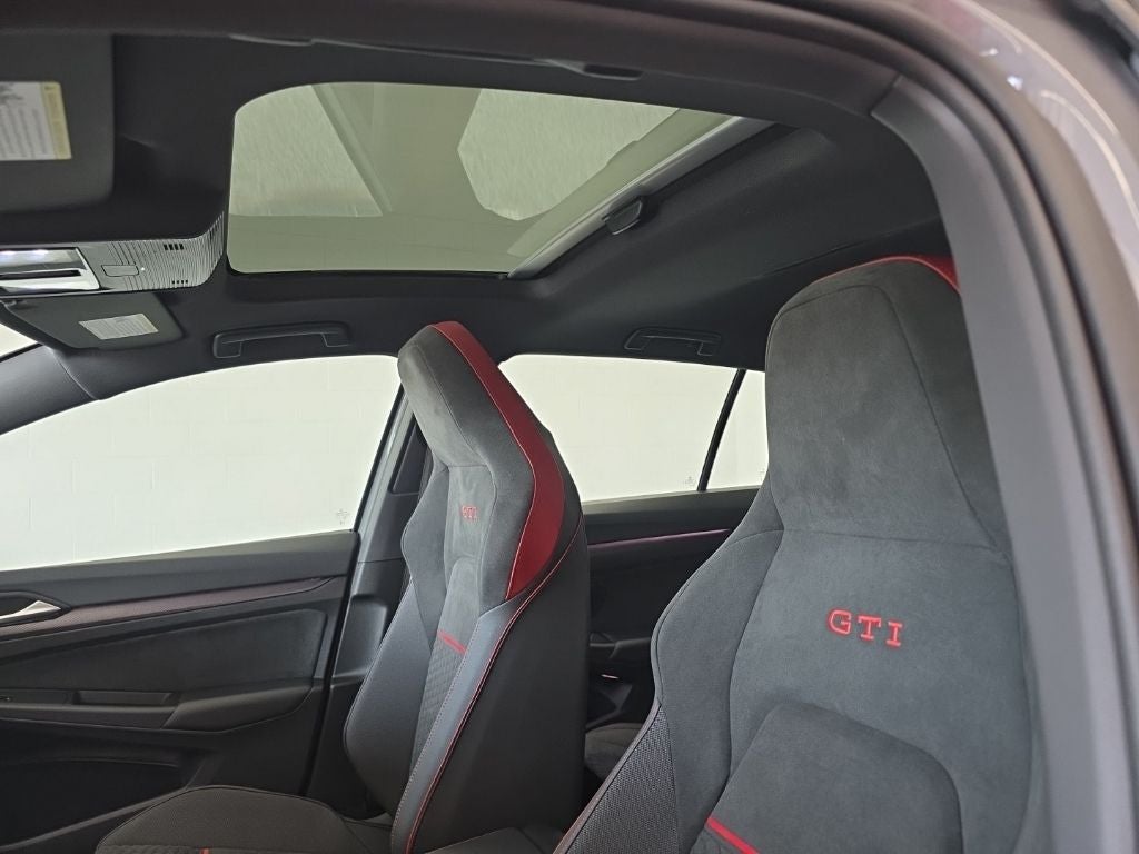 2026 Volkswagen Golf GTI 2.0T SE