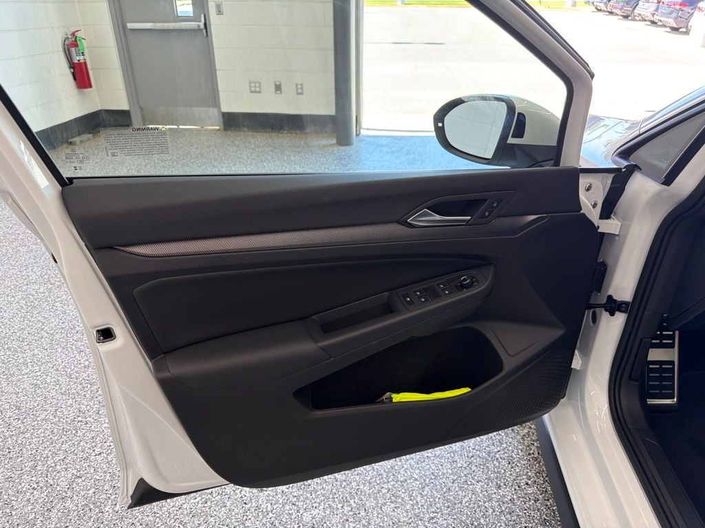 2026 Volkswagen Golf GTI Autobahn