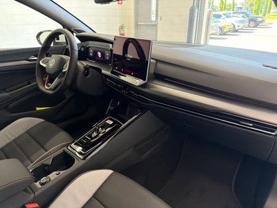 2026 Volkswagen Golf GTI Autobahn