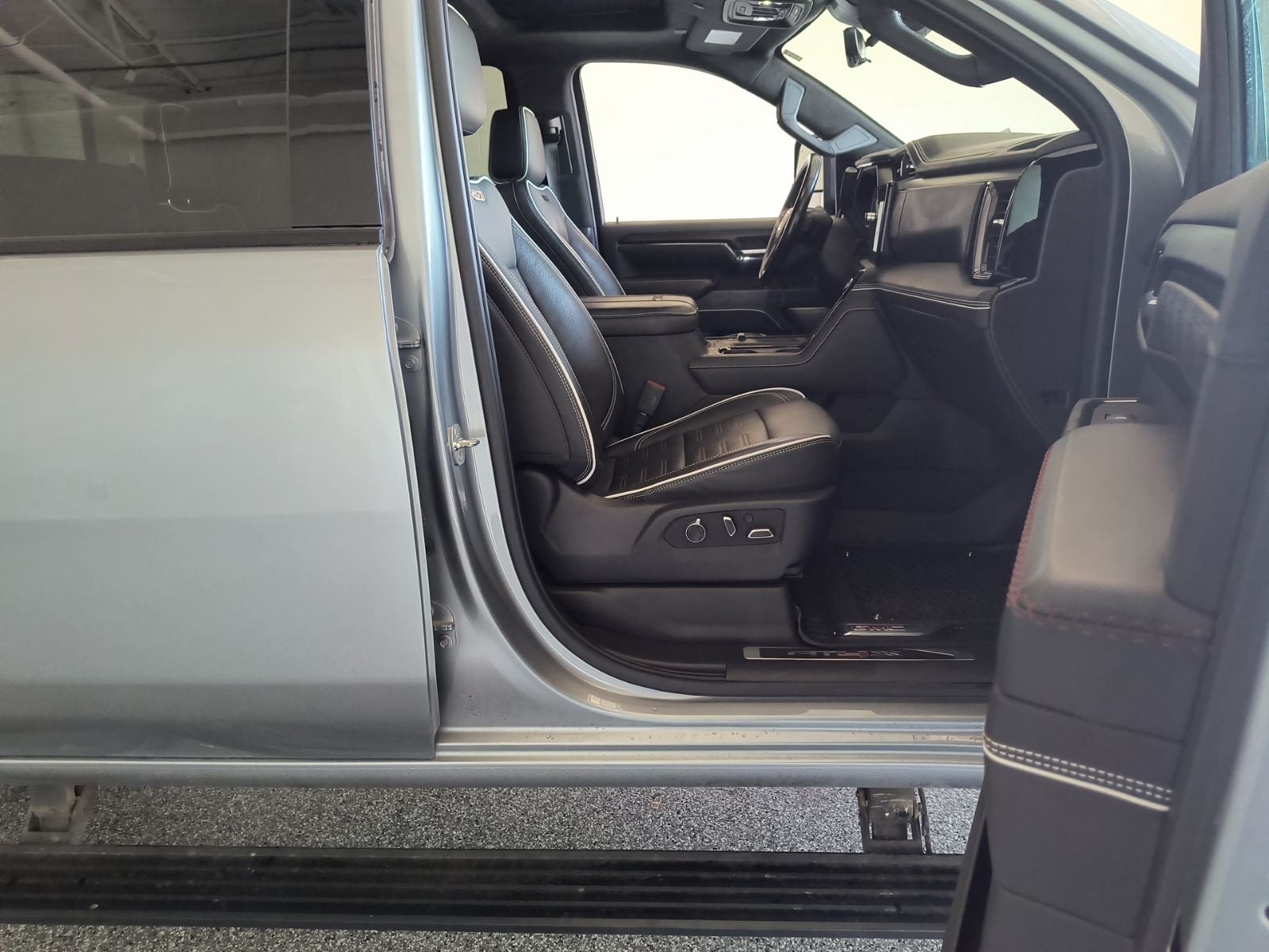 2024 GMC Sierra 2500HD AT4X