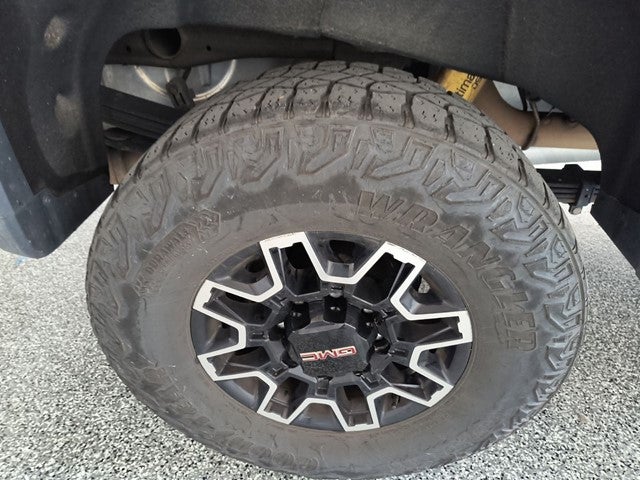 2024 GMC Sierra 2500HD AT4X