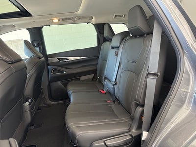 2026 INFINITI QX60 LUXE
