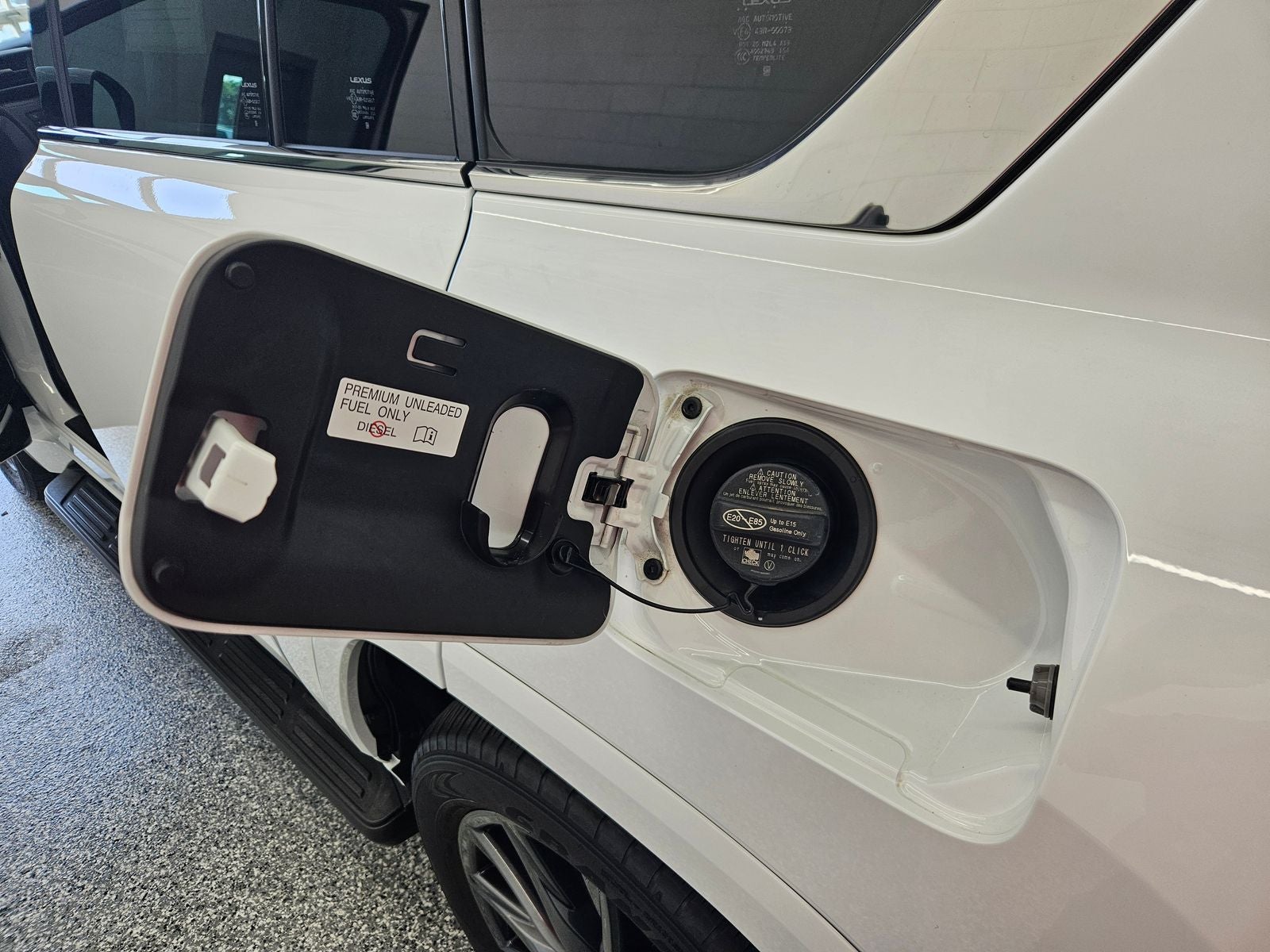 2025 Lexus LX 600 F SPORT