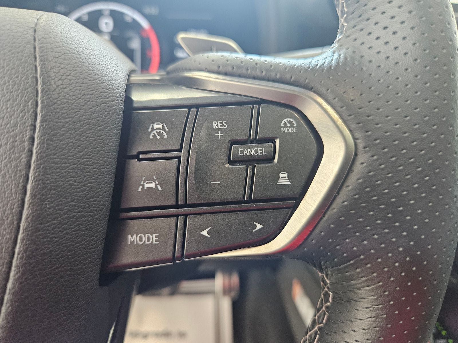 2025 Lexus LX 600 F SPORT