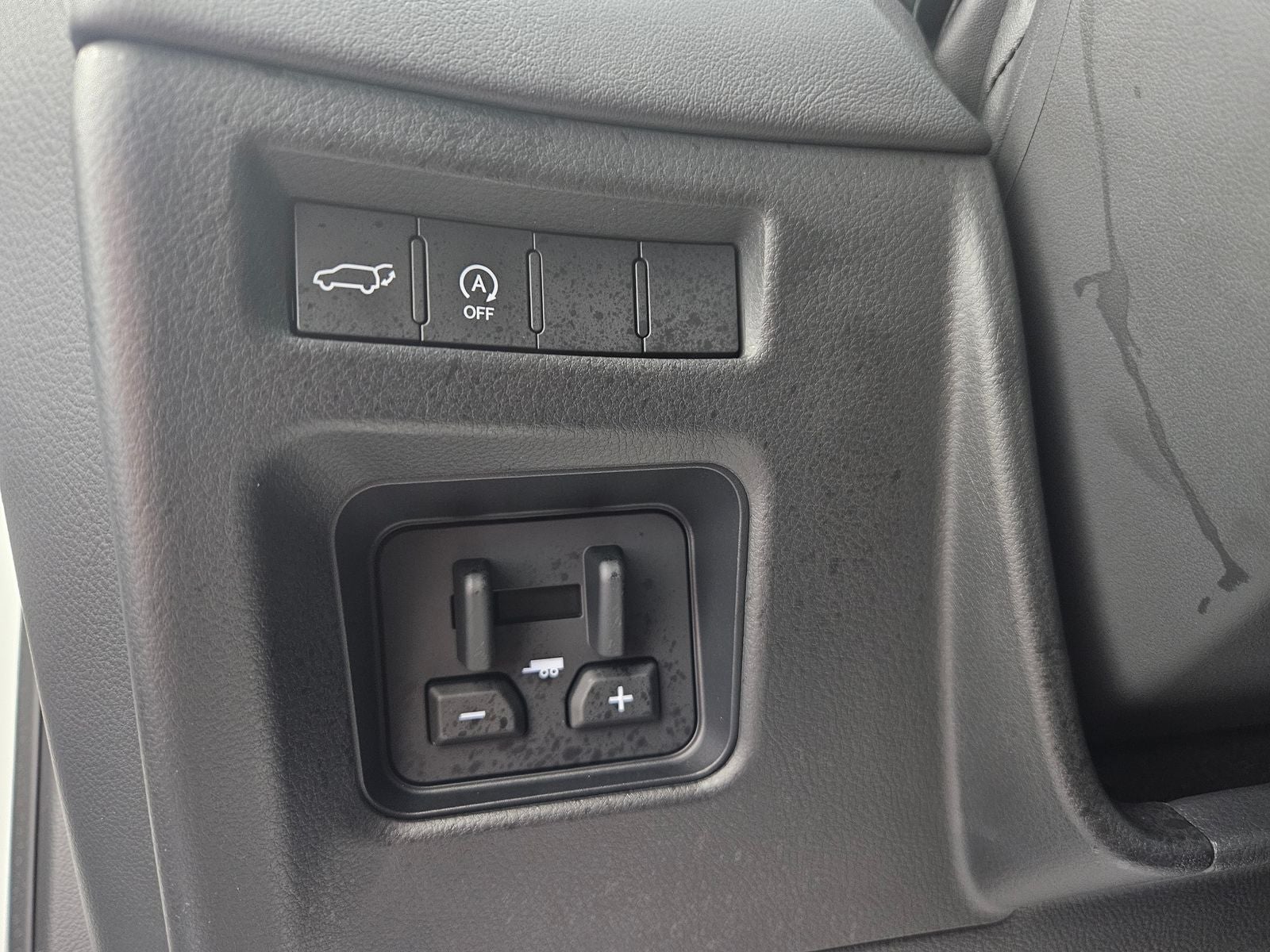 2025 Lexus LX 600 F SPORT