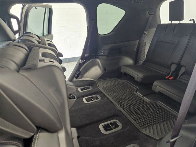 2025 Lexus LX 600 F SPORT