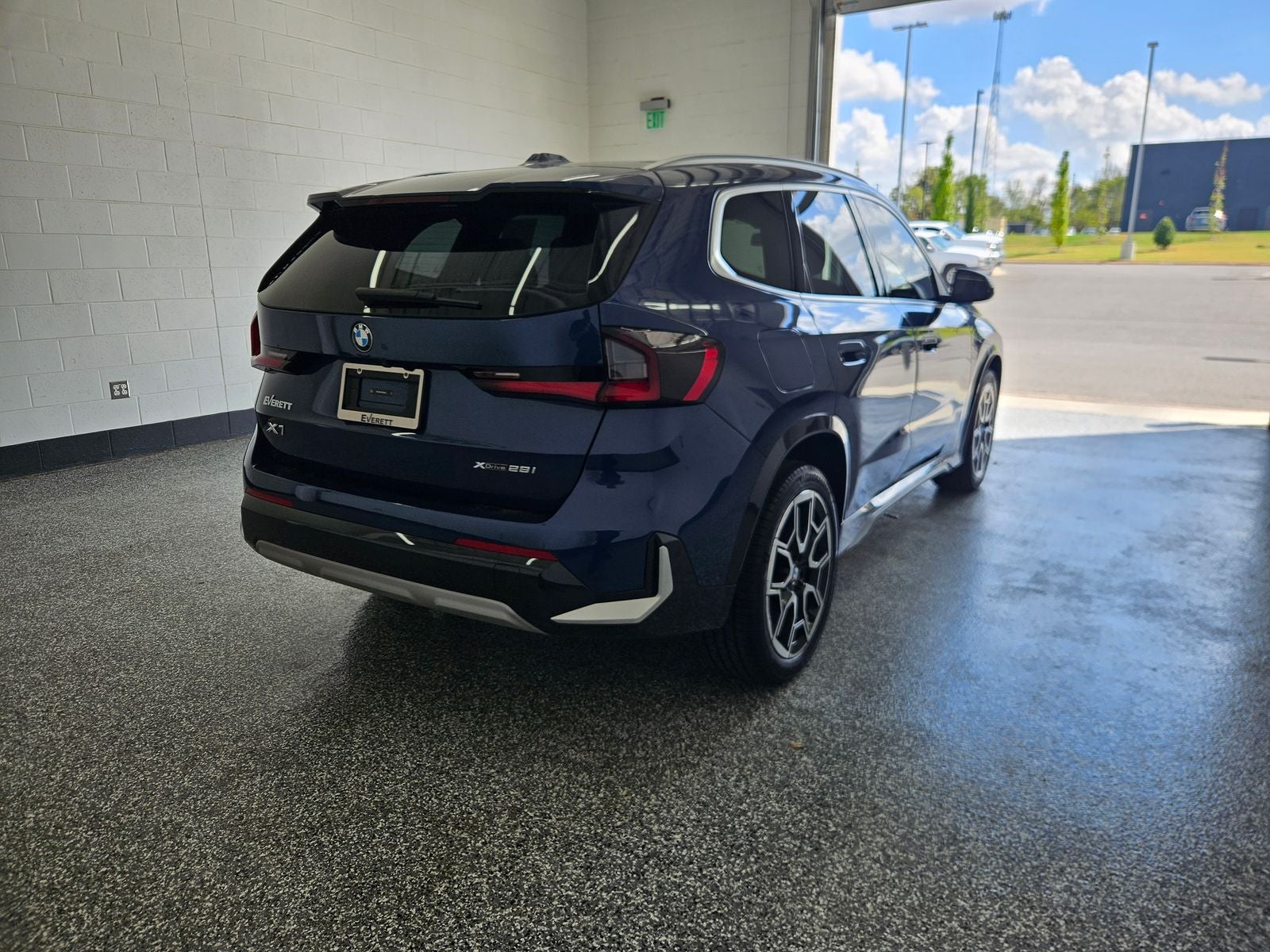 2023 BMW X1 xDrive28i